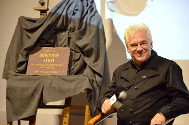 Obraz do artykułu: Zbigniew Stryj z prestiżowym wyróżnieniem. Ruda Śląska uhonorowała znanego aktora